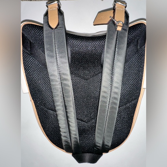 Coach backpack - Picture 3 of 5